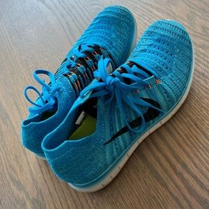 Women’s Nike Free - Size 5.5Y